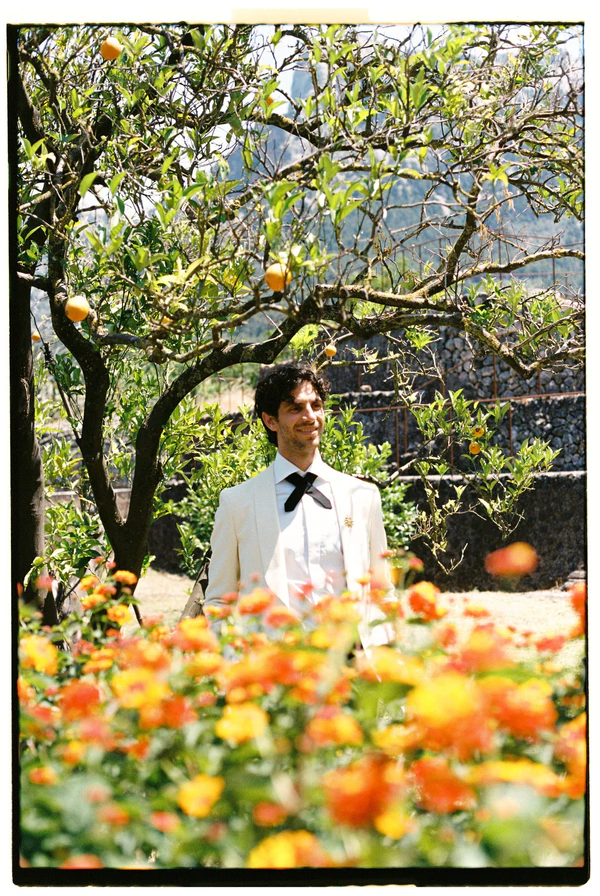 An Effortlessly Chic Garden Wedding in Mallorca with Vintage Details & Mountain Views