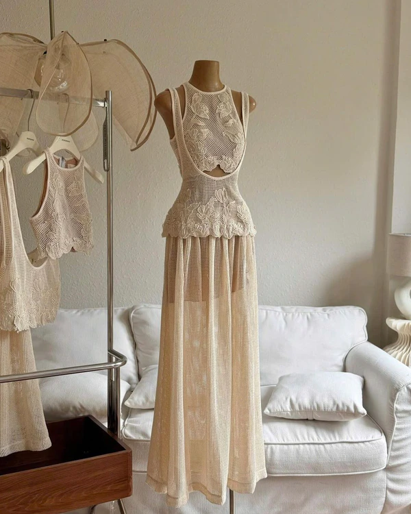 Wedding Dress Fittings 101: Everything Brides Need to Know Before the Big Day — photo 2