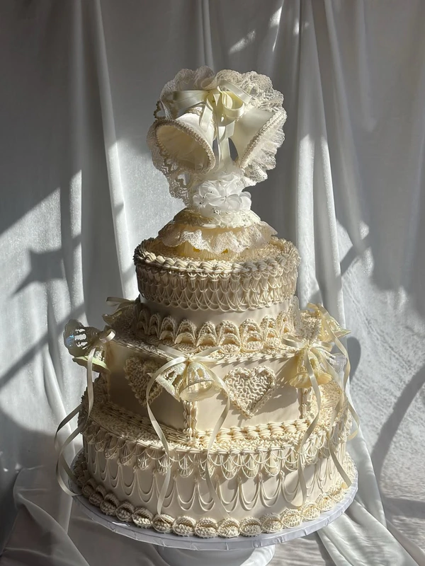 <a href="https://www.instagram.com/p/DWzs4_UjFCG/?img_index=1">Gabby Bakes</a>