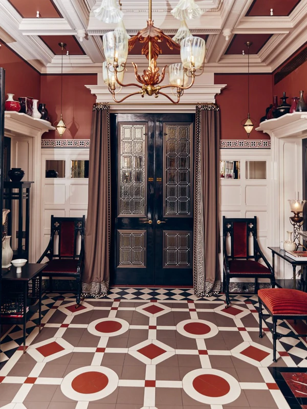 <a href="https://www.instagram.com/p/DZ7GZV4iLoy/?hl=en">At Sloane</a>