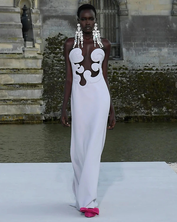 Paris Haute Couture Fashion Week F/W 2023: 40 Looks to Inspire the Modern Bride