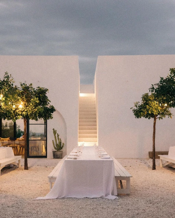 20 Creative Bench Seating Ideas for Your Wedding