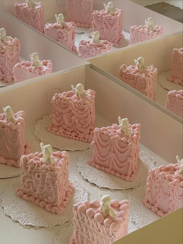 <a href="https://www.instagram.com/p/DZAzenPkS4o/?img_index=1">Doris Bakery</a>