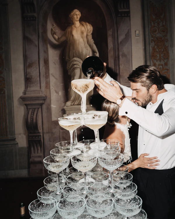 Influencer Angela Caloisi’s Tuscan Villa Wedding Was the Epitome of Cinematic Elegance