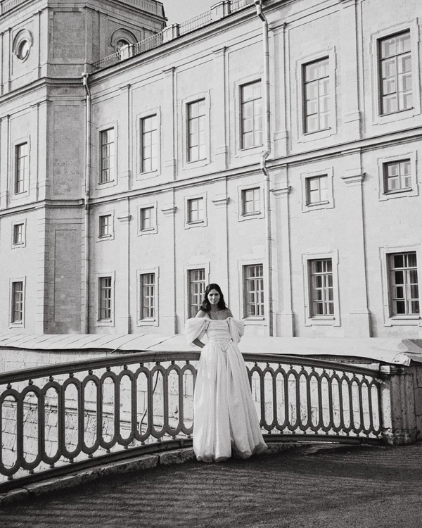 A Pride & Prejudice Inspired Wedding Set in a Romantic 18th-Century Palace Garden