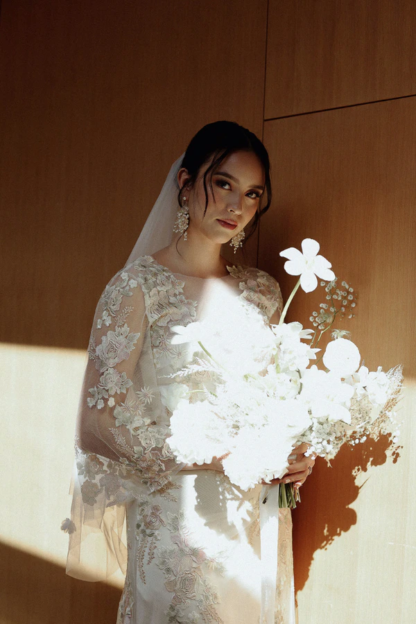 A Vibrant Wedding Shoot at the Art Gallery of Ontario