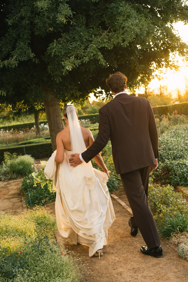 Inside an Artfully Designed Vineyard Wedding Weekend Beneath Table Mountain in South Africa