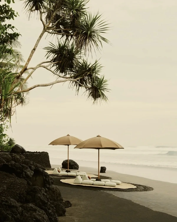 Island Hopping: 17 Romantic Island Destinations for Your Honeymoon