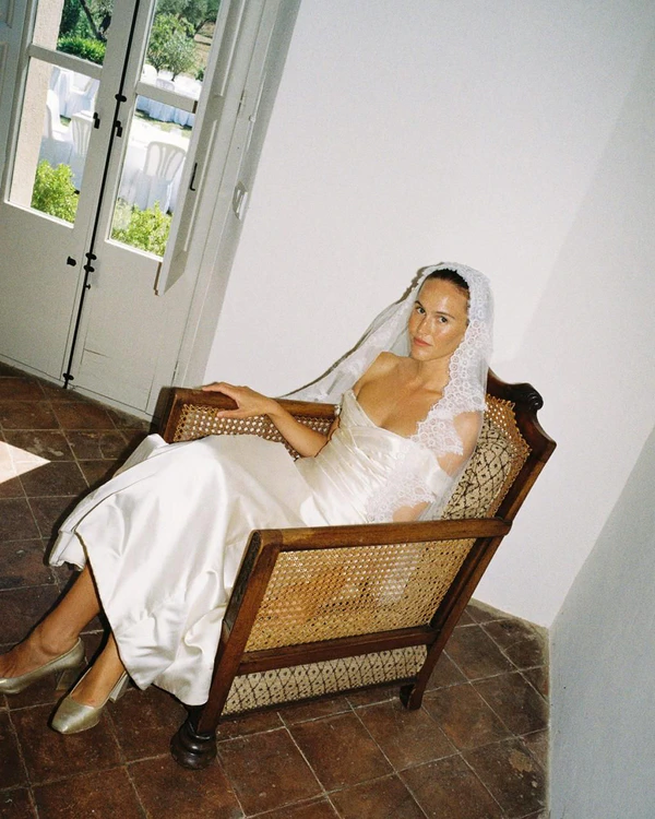 10 Viral Gen Z Trends Breaking All the Wedding Rules