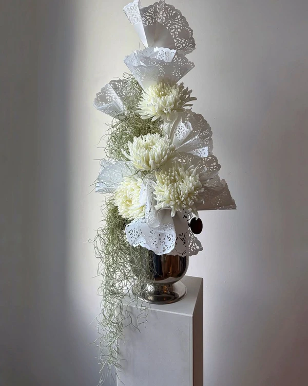 30 Vintage-Inspired Floral Arrangements That Make Nostalgia Feel New
