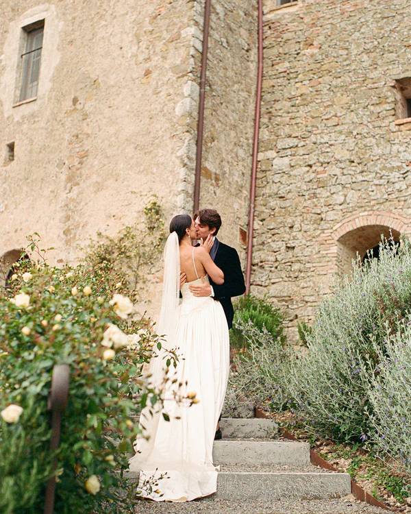 An Italian Garden Romance