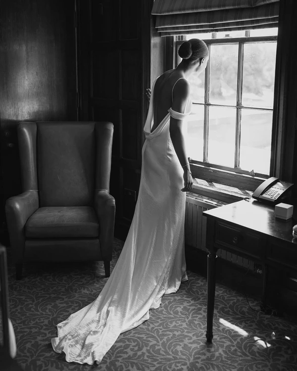 The Do’s and Dont's of Getting Ready Photos