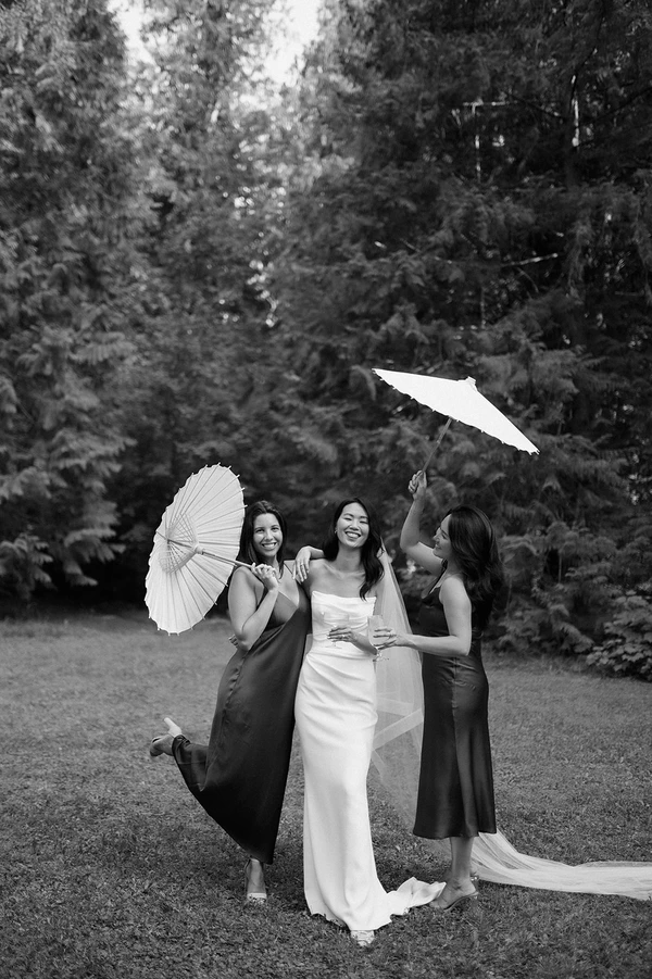 Hennygraphy, wedding photographers in Canada — portfolio photo 4