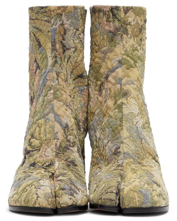The Floral Trend Is Back Again!