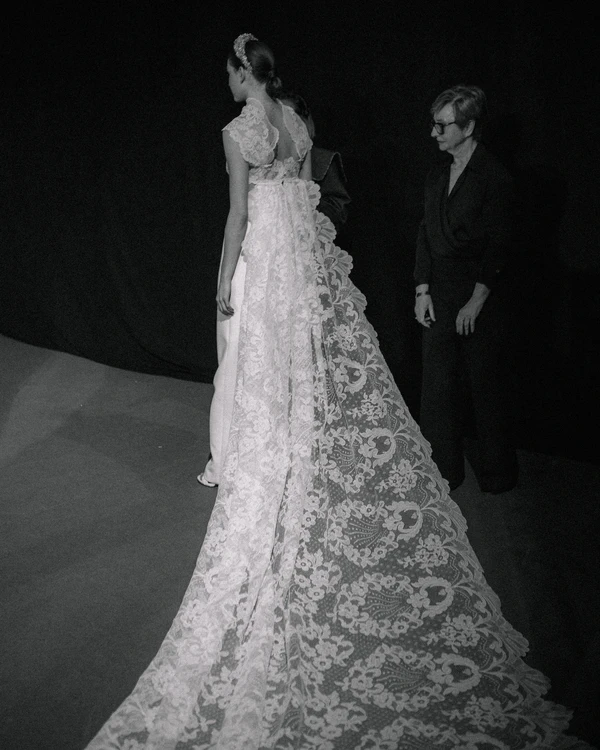 The Chicest Trends from the Spring '25 Bridal Collections