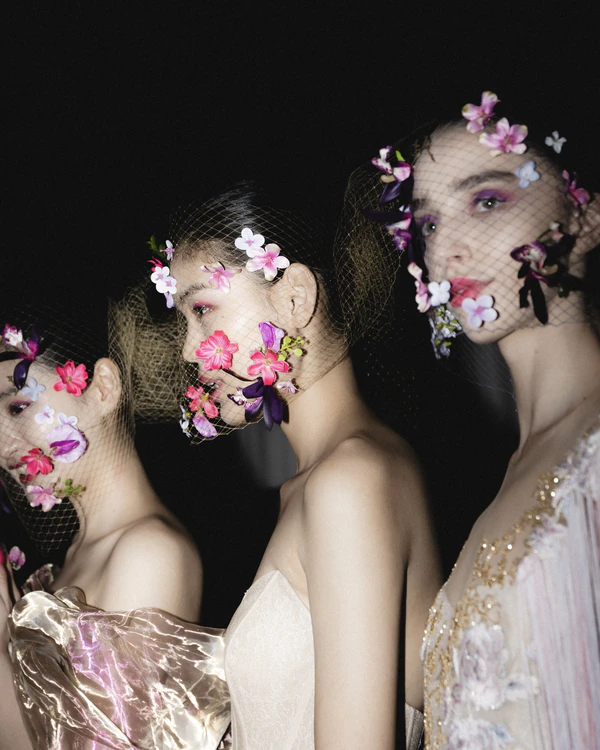 Photography: <a href="https://www.instagram.com/ceremonybyalexmari/">Alex Mari</a>