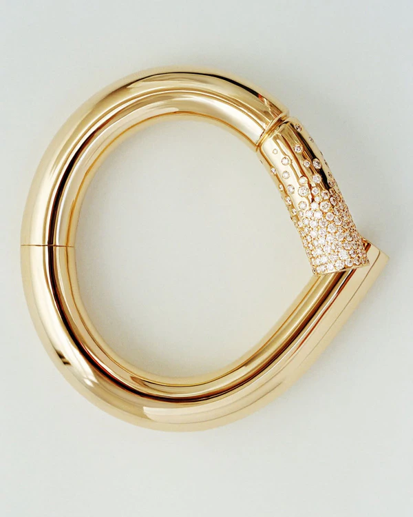 8 Major Engagement Ring & Wedding Band Trends for 2026