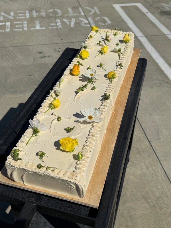 <a href="https://www.instagram.com/p/DWWmeU4FGld/?img_index=1">Ena Bakery</a>