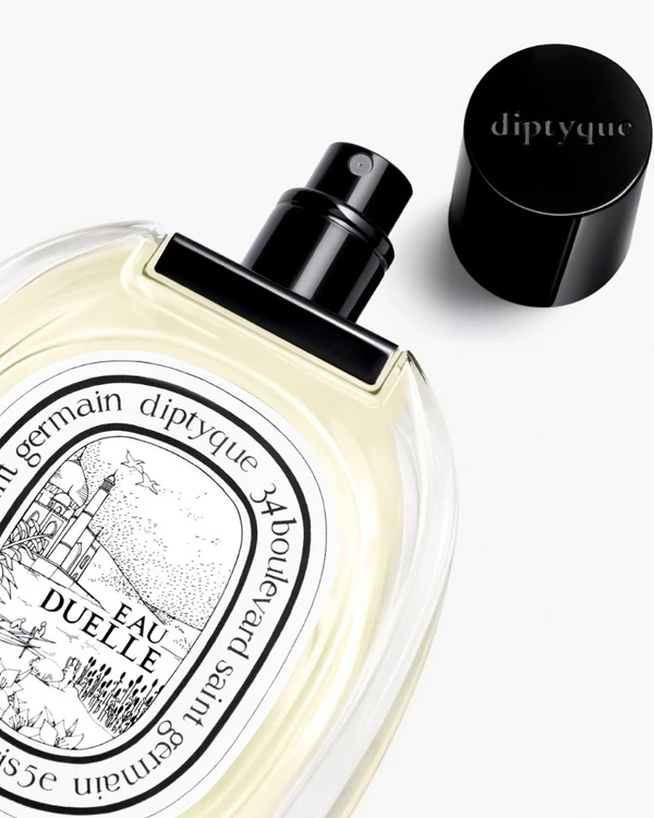Perfect Christmas Perfumes to Feel Nostalgic
