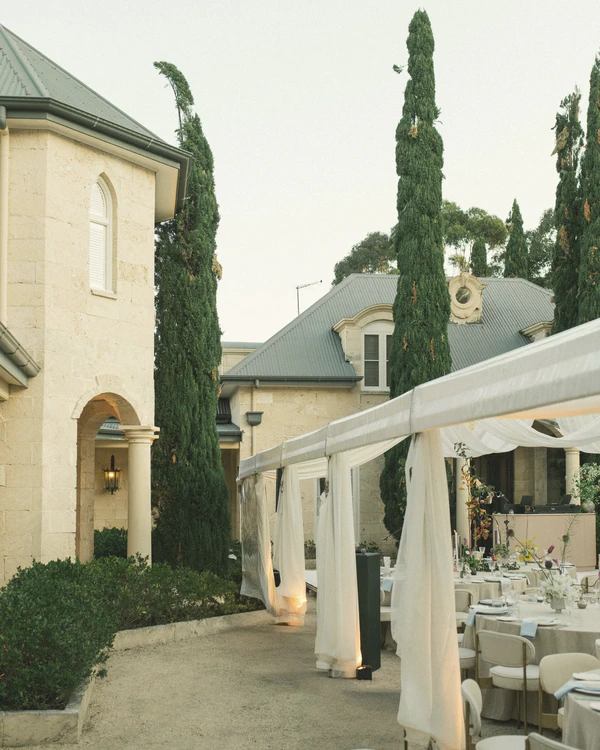 A Dreamy Artistic Celebration in the Byron Bay Hinterland