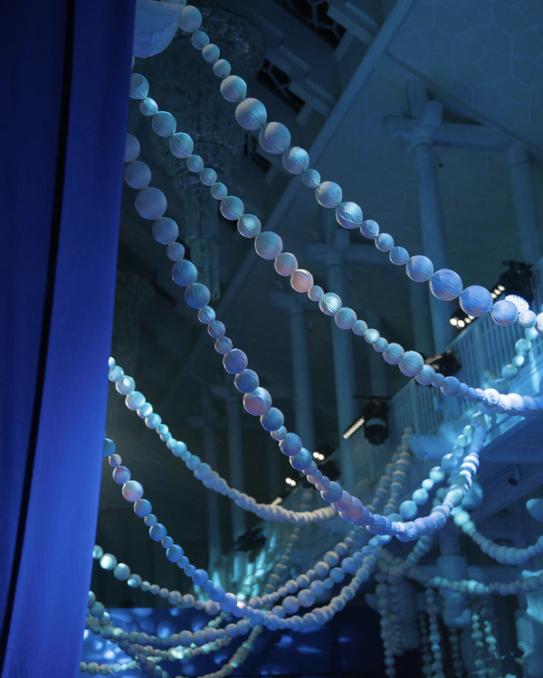 An Avant-Garde Vietnamese Beach Wedding Splashed in Cobalt Blue
