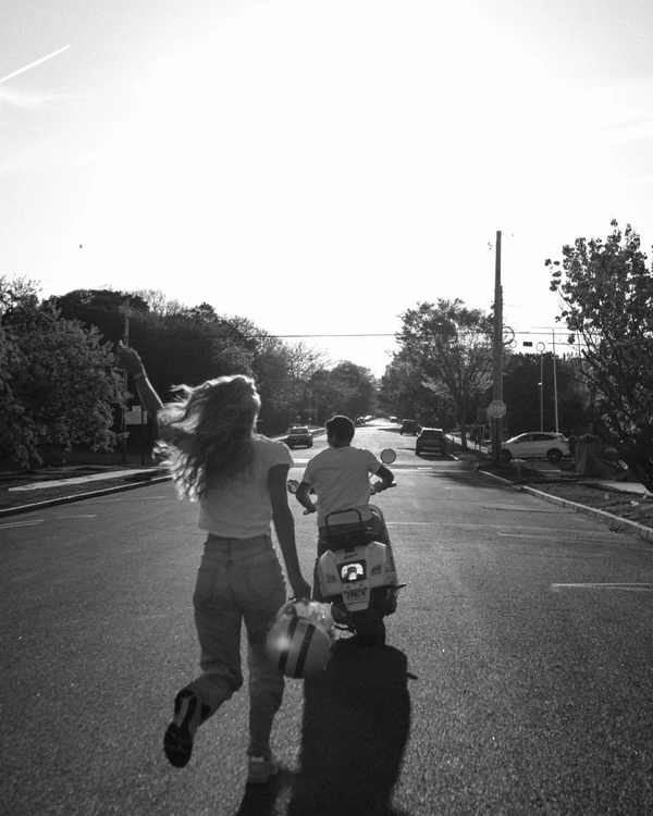 Photography: <a href="https://www.instagram.com/p/DJfc6SDyGNK/?img_index=3">Photos by Ruthie</a>