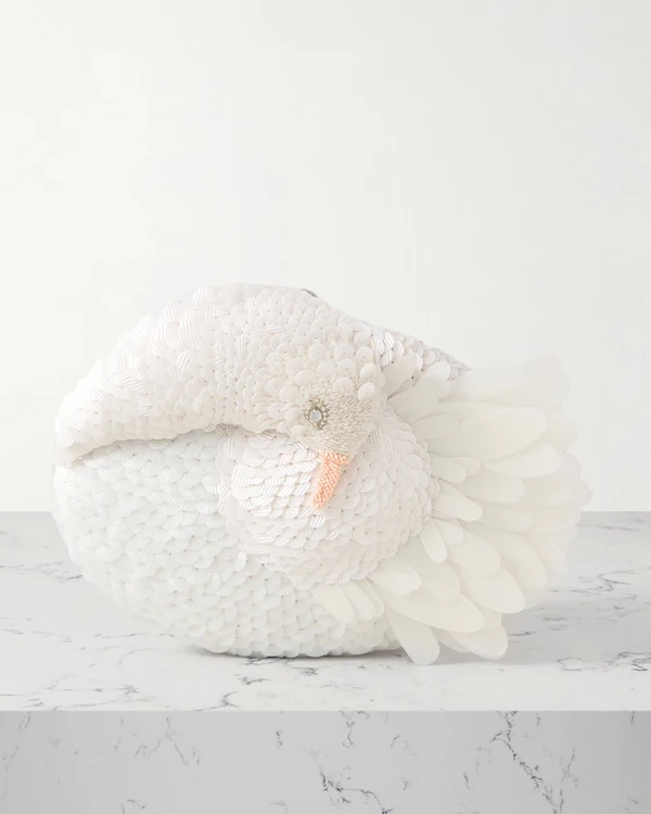 30 Fun & Novelty Clutch Ideas for the Bride Who Wants to Stand Out
