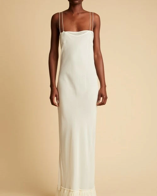 21 Maternity Dresses for Brides