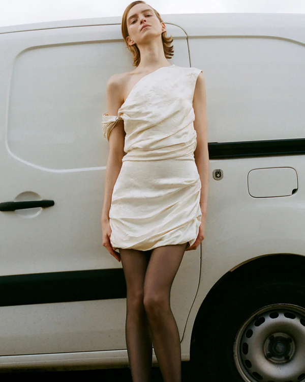 30 Trendy Bridal Looks Under $1,000
