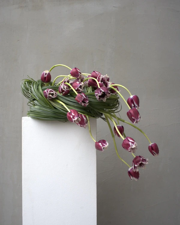 How to Choose Sustainable Wedding Florals Without Compromising Style