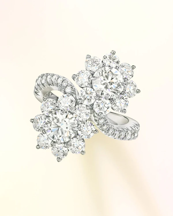 <a href="https://www.instagram.com/harrywinston/p/DbLWcnKjkhh/">Harry Winston</a>