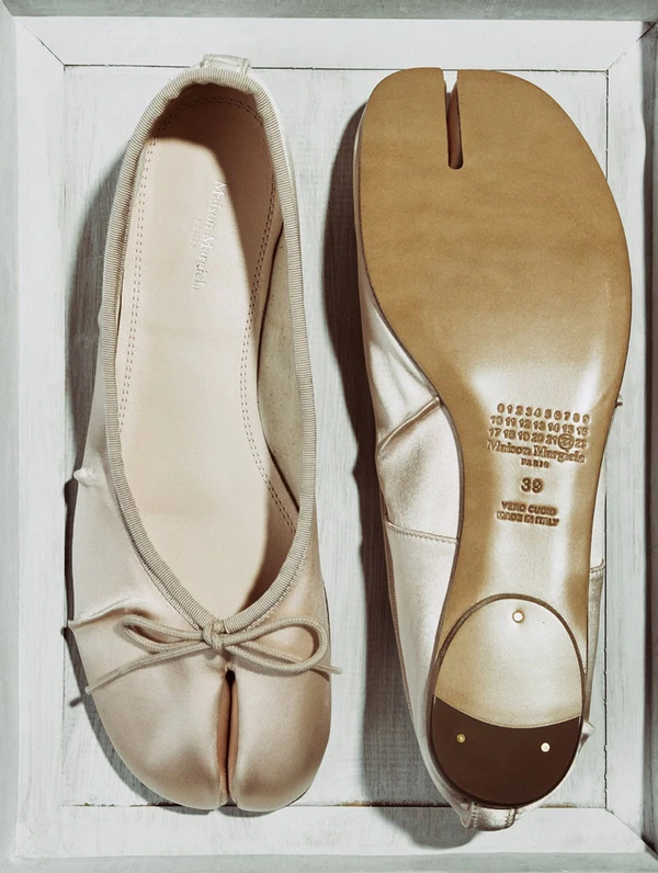 20 of the Season’s Chicest It-Girl Bridal Accessories