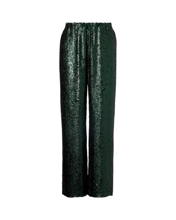 What Colors to Wear on New Year's Eve 2026?