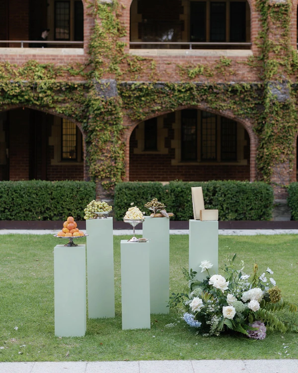 An Autumn Wedding Editorial: Reveling in Tranquility, Soft Light, and Stellar Dining — photo 2