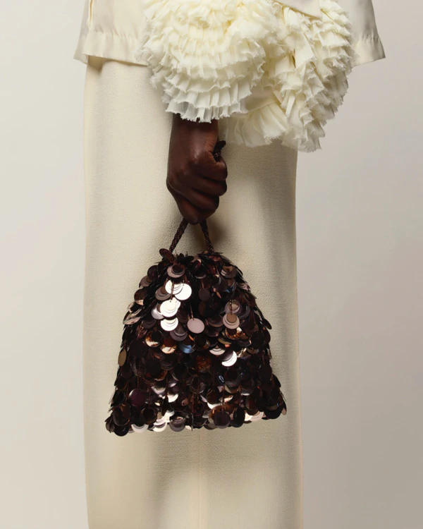 30 Chic Pouches for the Fashion Bride