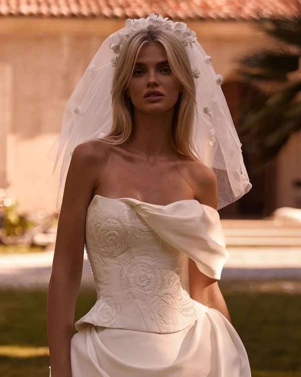 The Chicest Trends from the Fall '25 Bridal Collections