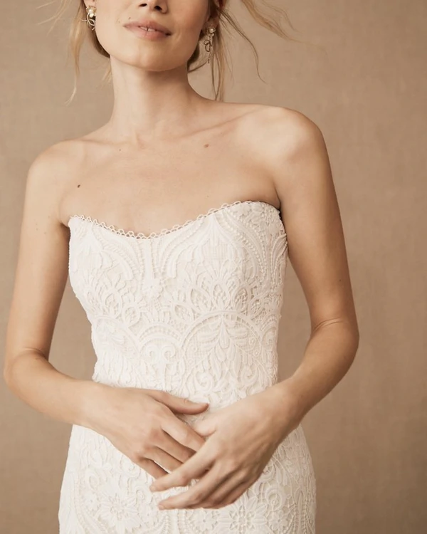 Perfect Lace Bridal Gowns