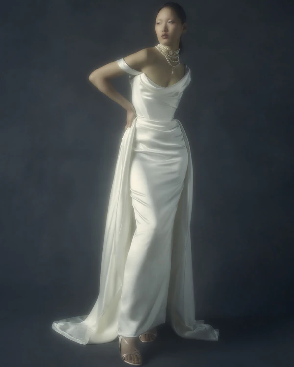 Vivienne Westwood, wedding bridal in United Kingdom — portfolio photo 5