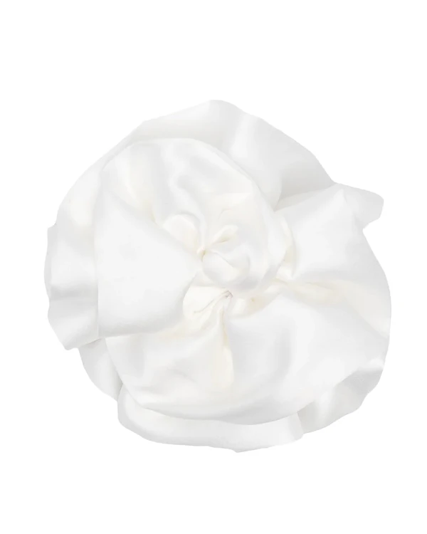 12 Modern Alternatives to the Traditional Bridal Veil