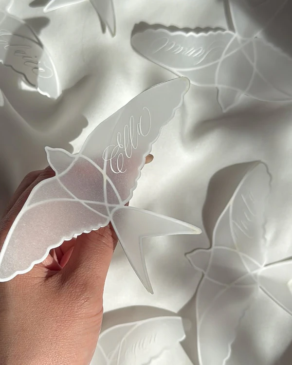 35 Spring Wedding Stationery Ideas That Are Anything But Cliché — photo 2