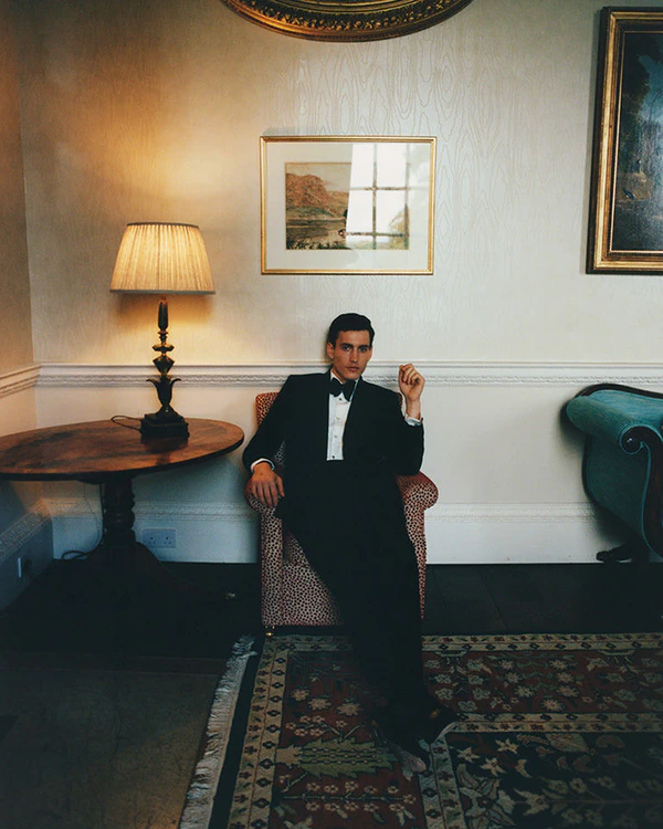 50 Must-Save Wedding Portrait Ideas for the Modern Groom