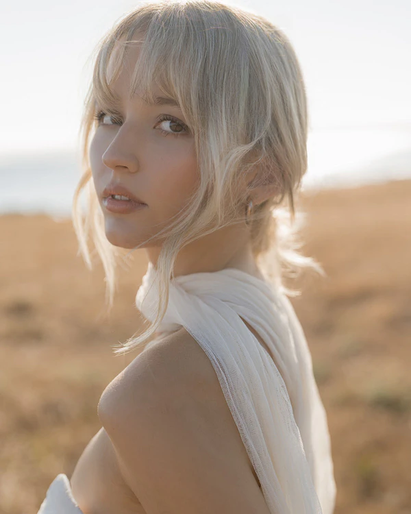 How to Achieve a Timeless Bridal Beauty Look on Your Wedding Day & in Your Photos