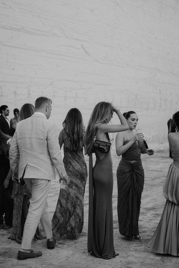 Pastel Florals, Golden Arches & a Dance-Filled Night at This Menorca Quarry Wedding