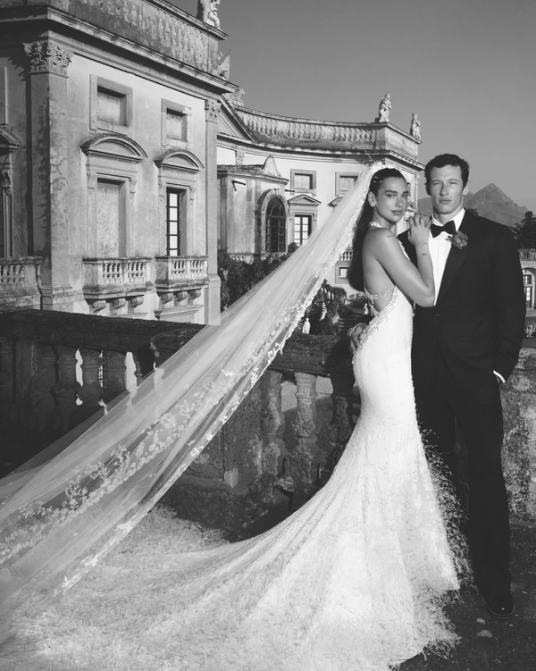 30 Bridal Pieces Inspired by Dua Lipa’s Wedding Wardrobe — photo 1