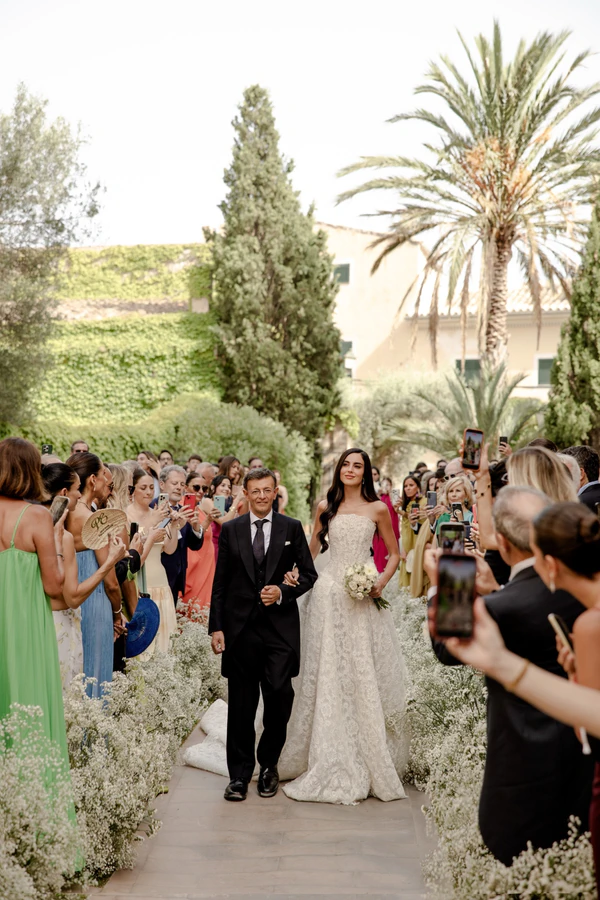 Entrepreneur Eva Garzón’s Elegant Mallorca Wedding in a Breathtaking Open-Air Cathedral