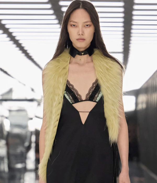 <a href="https://www.fendi.com/gb-en/cm/fashion-shows/spring-summer-2027-show">Fendi</a>