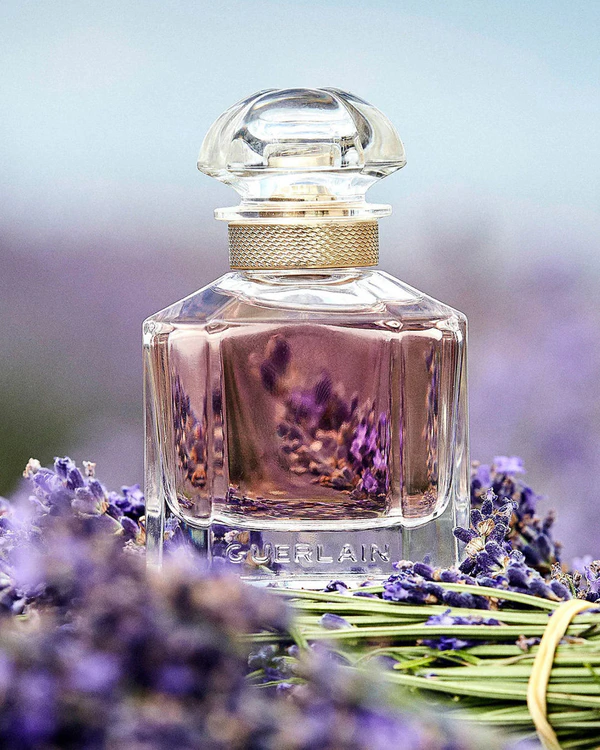 16 Fragrances Perfect for Spring