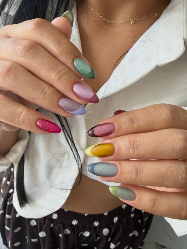 <a href="https://www.instagram.com/p/DaLpGkeCd3_/?img_index=1">Nails & Styles</a>
