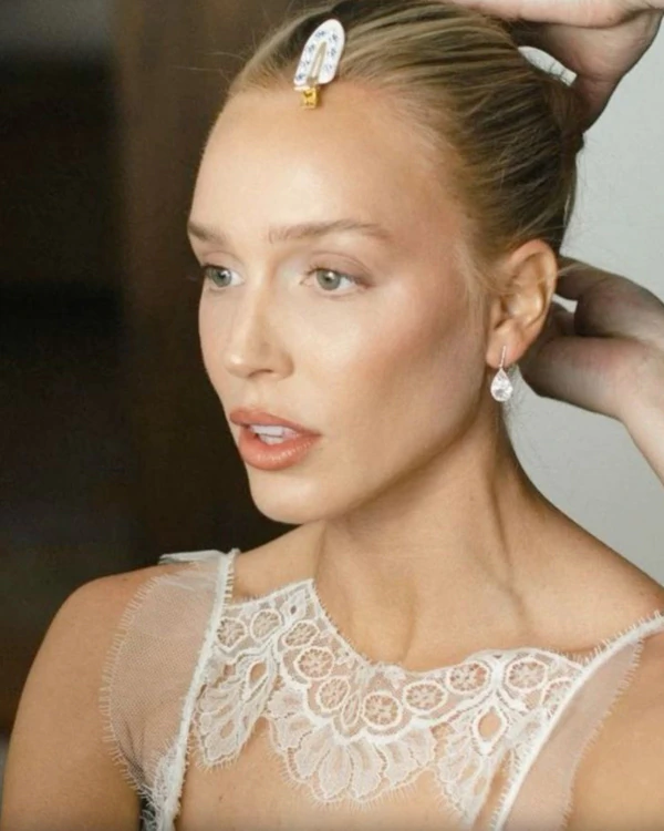 5 Soft & Neutral Wedding Makeup Ideas for a Natural Bridal Look — photo 1