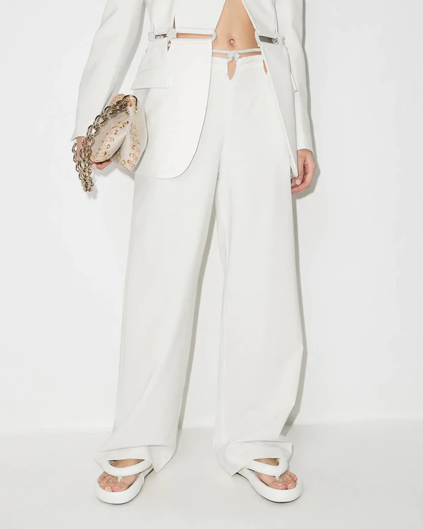 Stylish Pantsuits for a Modern-Day Bridal Look